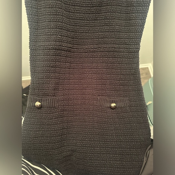 Dress - Picture 3 of 7
